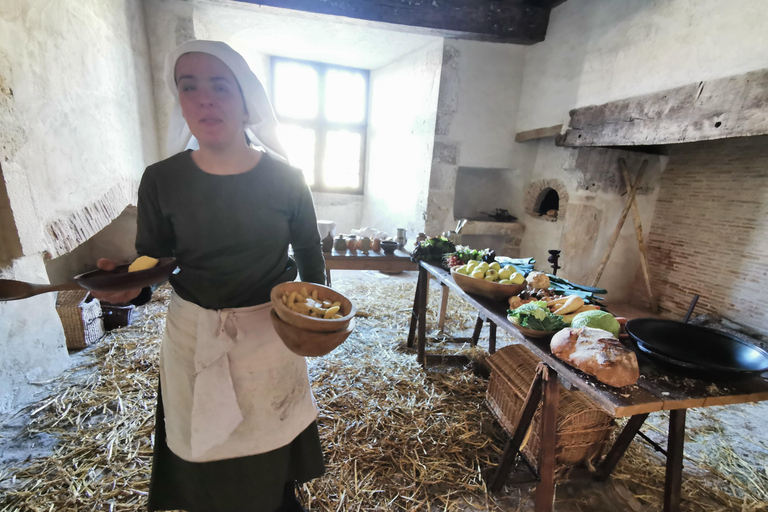 Medieval Tours of the Château de Buranlure in Boulleret (Berry, France)
