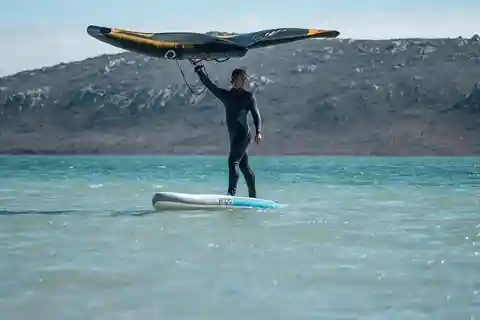 Wingsurf beginner lessons on SUP