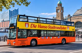 Hamburg: Hop on Hop off Stadtrundfahrt und 1 Stunde Hafenrundfahrt