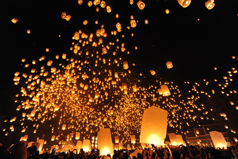 Yi Peng: Loy Krathong Festival with Buffet & Lantern Release