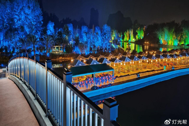 Yangshuo: Yulong River Nighttime Bamboo Raft Ride-8 Seats