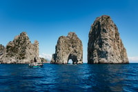 De Sorrento, visite en bateau de Capri avec visite de la Grotte Bleue - Hizvo