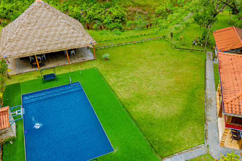 Panama: Rio Piedra Farm Entry Ticket and Hiking Trails