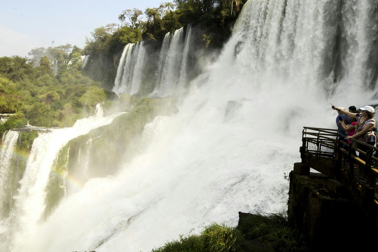 Visite d&#039;Iguazu en 2 jours en HELICOPTER et billet d&#039;avion à partir de Buenos AiresPartagé avec le billet d&#039;avion Brz Hôtel