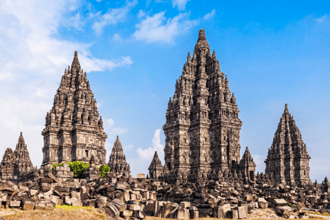 Yogyakarta : Borobudur, Prambanan et exploration de la nature de Java