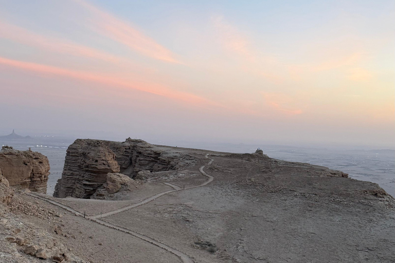 Manjour Trail Viewpoint Tour with Pickup