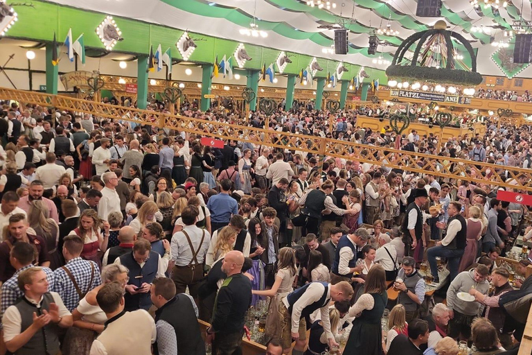 Oktoberfest Experience: Guided Tour, Lunch & Beer Oktoberfest Experience: Guided Tour, Lunch & Beer in Spanish