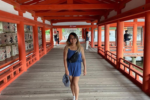 Hiroshima & Miyajima: Private Guided Day Tour with a Local