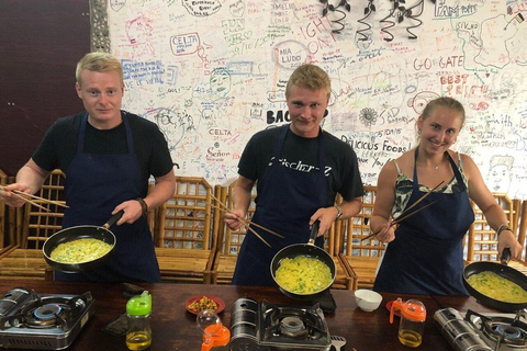 Hue: Veganistische/vegetarische kookles thuis met lokaal meisje