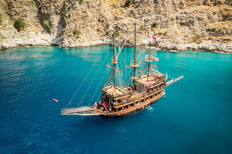 Alanya: All in 1 Mix Tour, Cave, Boat, Cable Car and Castle City of Side&Alanya:Boat&Bazaar tour with Cable car Ticket