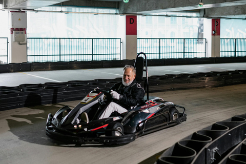 Krakau: Indoor-Go-Karting (24-Minuten-Rennen)