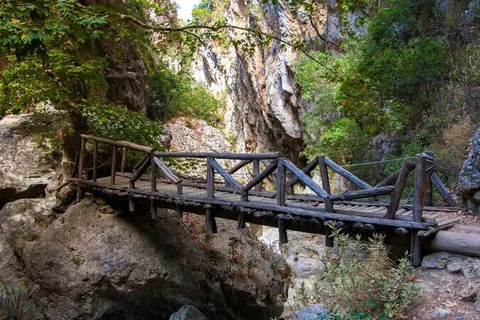 Heraklion:Cretan Villages with Patsos Gorge