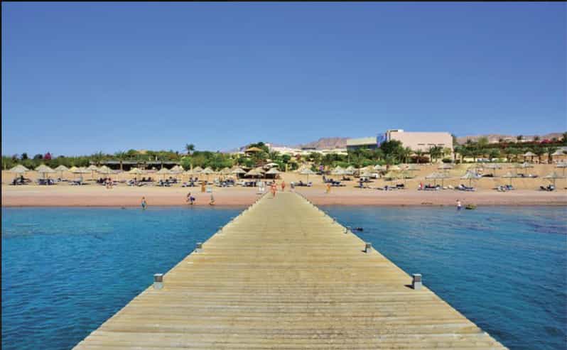 Accès à la plage privée avec déjeuner et excursion en bateau