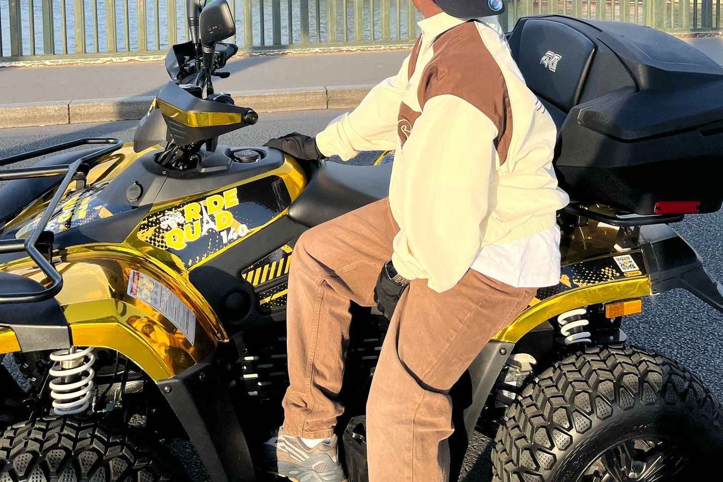 Quad bike ride to discover Parisian monuments