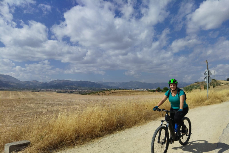 Ronda: Via Pescadora to Setenil de las Bodegas Cycling Tour