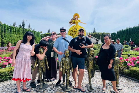 From Da Nang: Ba Na Hills Tour with Golden Bridge & Lunch Group Tour