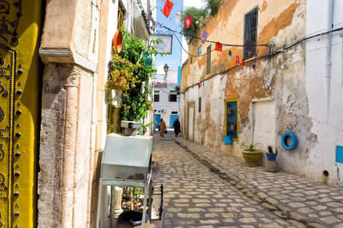 Tunis: Kulturelle Tour durch die ikonische Medina und das Stadtzentrum