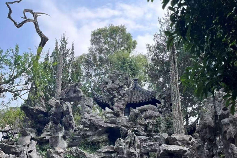 Suzhou: Lion Forest Garden Ticket & Wukong/TV Guide