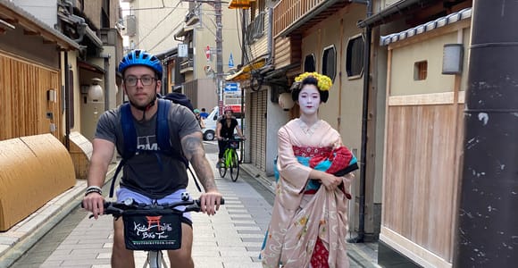 Kyoto: Full-Day City Highlights Bike Tour with Light Lunch