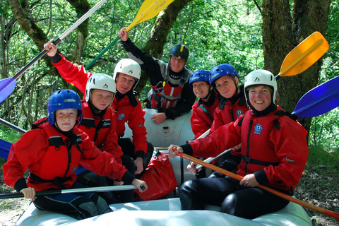 Fort William: wildwatervaren op de rivier de Garry