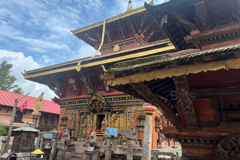 كاتماندو: جولة لمشاهدة معالم ساحة باتان وبهاكتابور دوربار