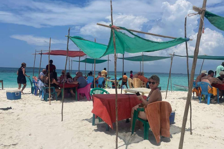 ZANZIBAR : Safari Blue Honeymoon tourExcursion sans prise en charge et retour à l'hôtel