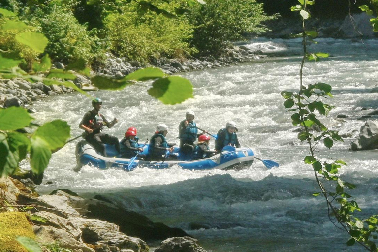 Samoëns: Whitewater Rafting Tour in the French Alps