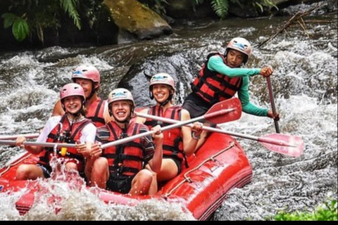 Bali: UTV Buggy Tour mit Ayung River Rafting Trip und MahlzeitDoppelt: UTV Buggy Tour &amp; River Rafting Trip - mit Transfers