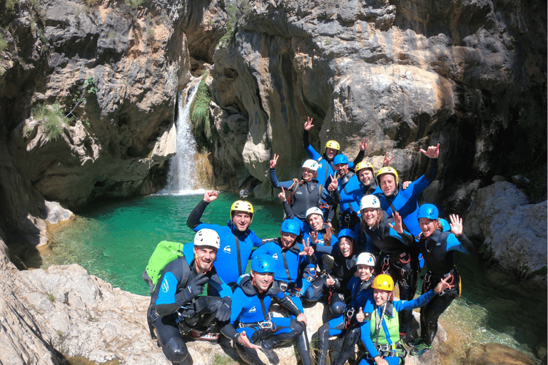 Nerja: Rio Verde Canyoning Experience with Snacks