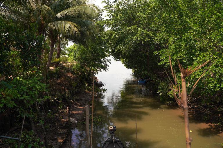 Mekong Adventure: 3 Days from Delta optional to PhnomPenh OPTIONAL: EXIT TO PHNOM PENH