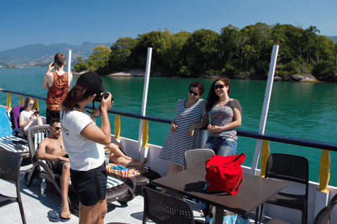 Paraty Bay: Islands & Beaches Boat Tour with Snorkeling