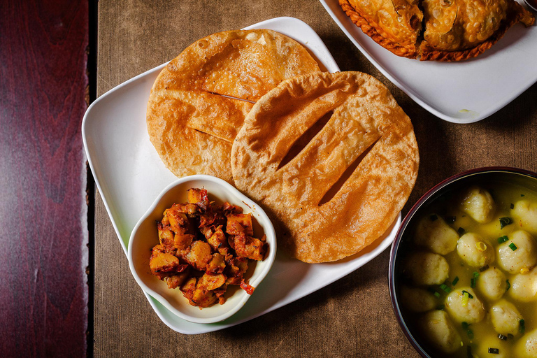 Kathmandu: Everest Eats Food Tour with 15+ Tastings