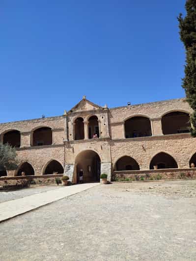 Rethymno: e-Bike tour to Arkadi monastery
