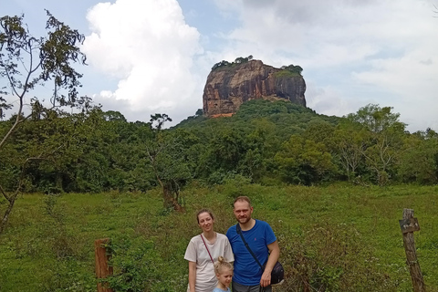 Kandy: Sigiriya, Pidurangala, and Spice Garden Day Trip