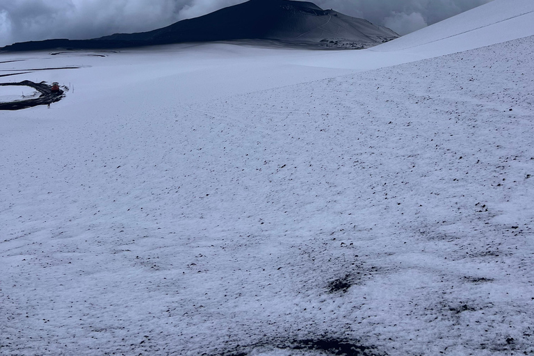 Etna en invierno: excursión a 3000 metros con teleférico y guía