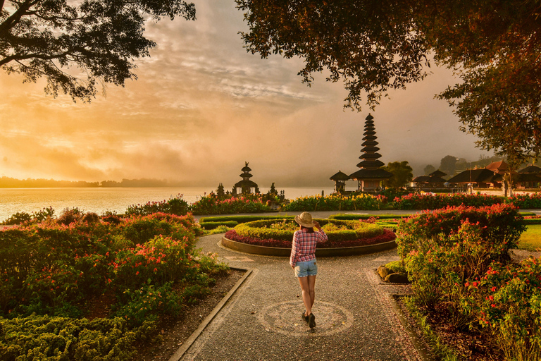 Bali: Nungnung Waterfall, Jatiluwih & Ulun Danu Temple Tour Small-Group Full-Day Tour – Excluding Tickets