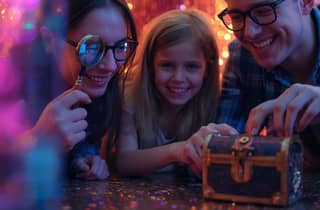 Leipzig: Family Escape Room "Der vergessene Wald" - rätselt als Familie