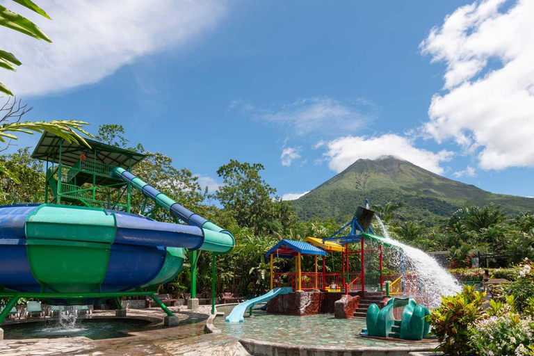 San José: Dagtrip Arenal Vulkaan en Baldi Hot Springs