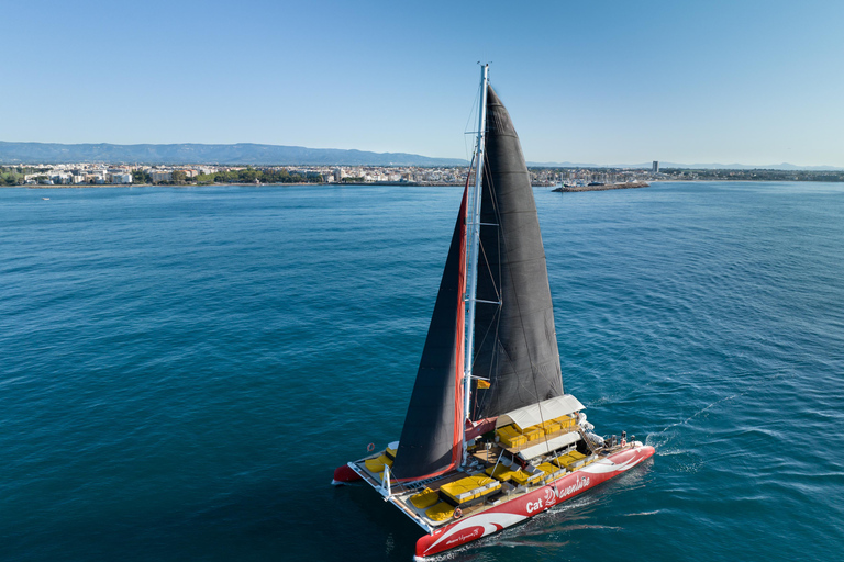 Cambrils: Catamaran Cruise with Drinks and BBQ Lunch Option Afternoon Cruise with Drinks
