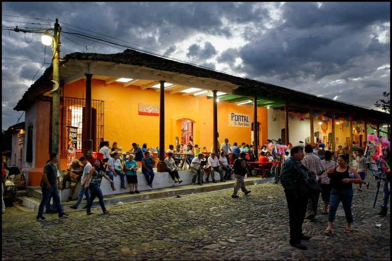 JOURNÉE COMPLÈTE : VILLAGE COLONIAL DE SUCHITOTO, LAC, CENTRE HISTORIQUE.