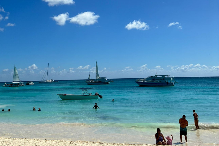 Punta Cana: Saona Island Trip by Catamaran with Lunch Punta Cana: Saona Island Excursion by Catamaran with Lunch