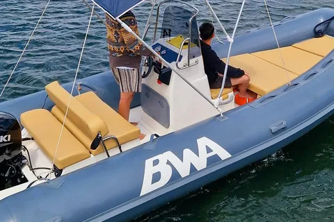 Porto Rotondo: drive your boat - no licence needed