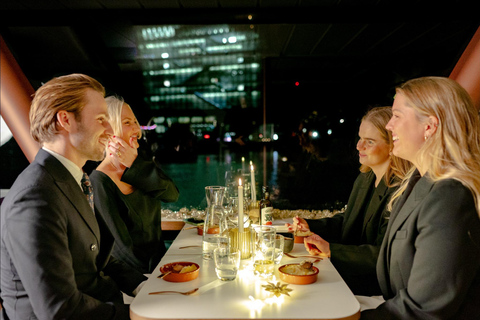 Oslo : dîner-croisière à 3 plats dans le fjord d'Oslo