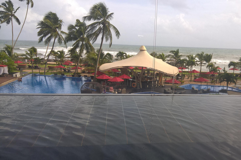 From Colombo: 10-Day Private Sri Lanka Tour with Transfers
