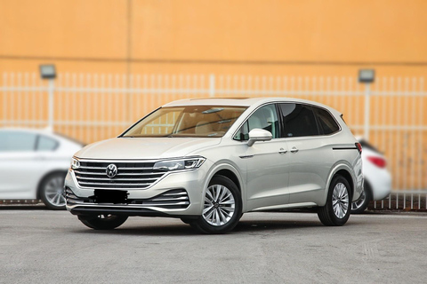 Bariloche: BRC Airport to City Centre Private RoundTrip