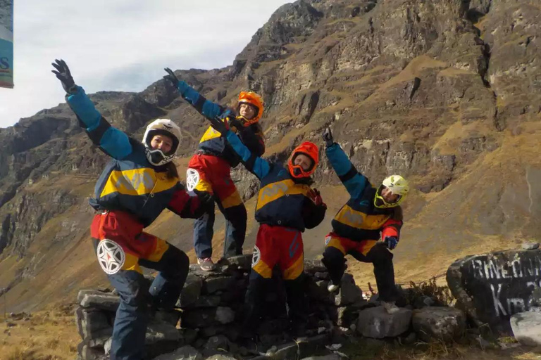 La Paz: Death Road Biking Tour Rocky Mountain RMX Bike