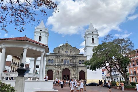 Panama City: Wycieczka piesza Piraci z Panama City