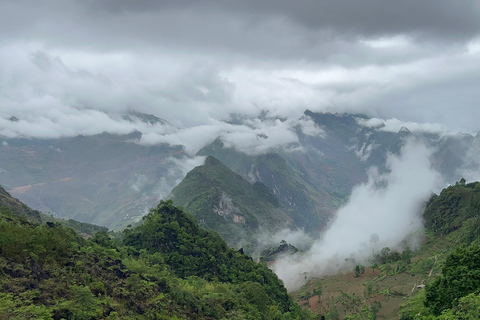 Au départ de Hanoi : 4 jours de visite en voiture de la boucle de Ha Giang, plus un montage vidéo