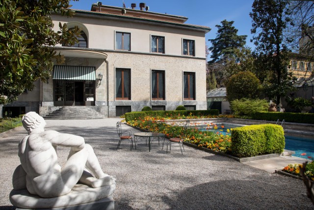 Visit Milan Villa Necchi Guided Tour in English in Milan