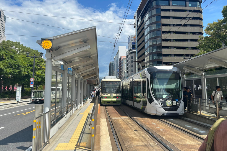 Hiroshima & Miyajima 6.5h Guided Tour – Dome, Park & Shrine